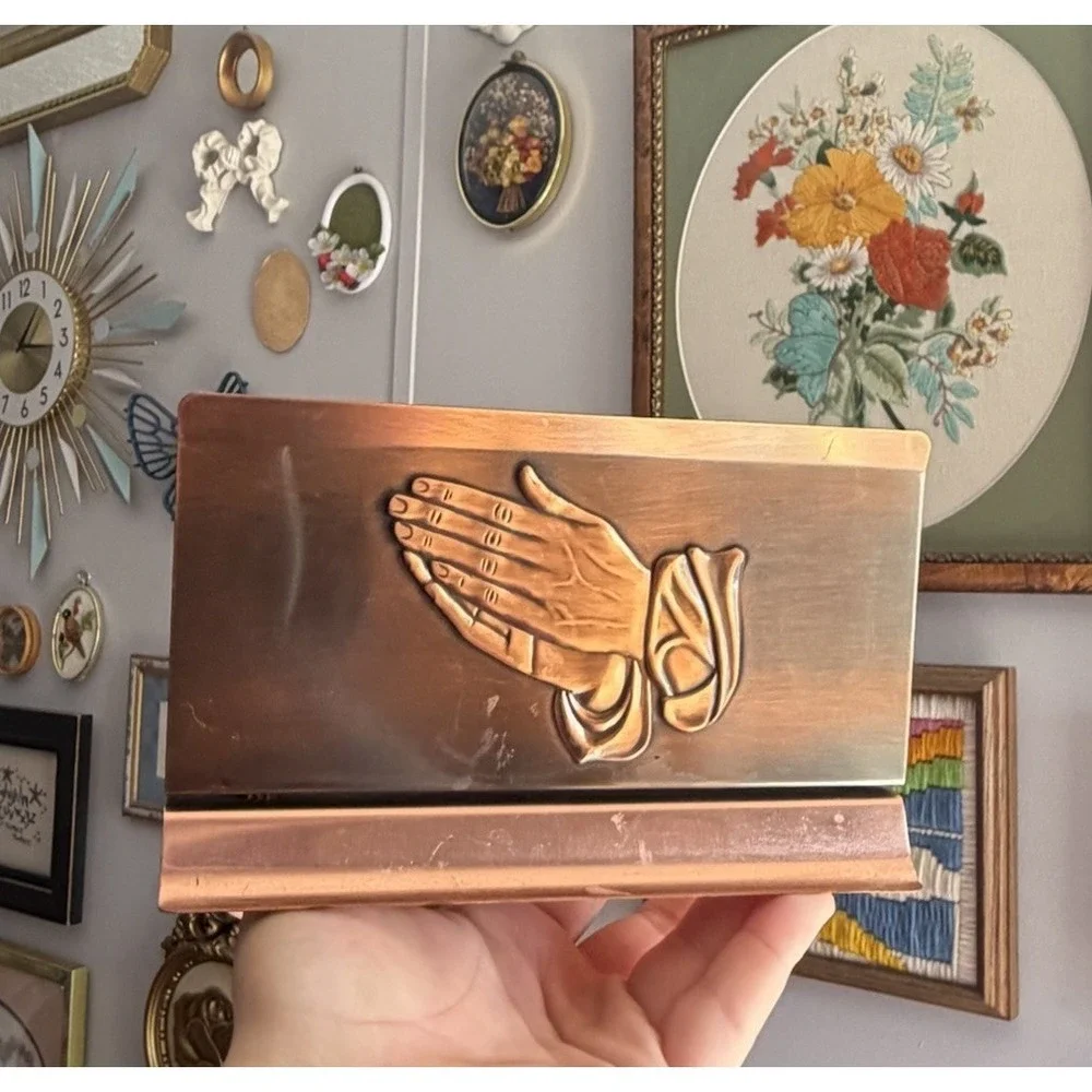 Vtg Coppercraft Guild Praying Hands Copper Napkin/Letter Holder 7